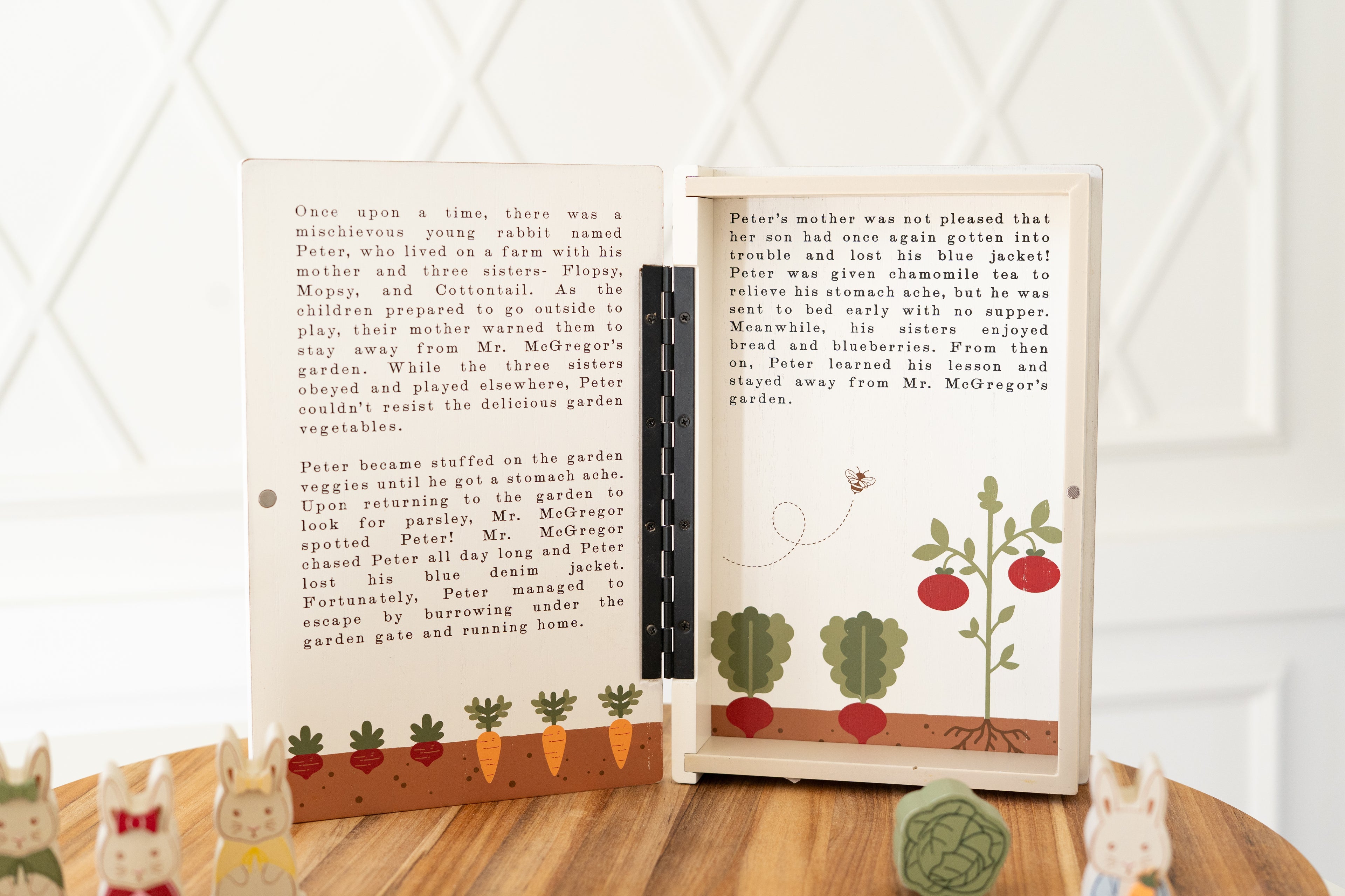 Peter Rabbit Woodland Storybook Gift Set