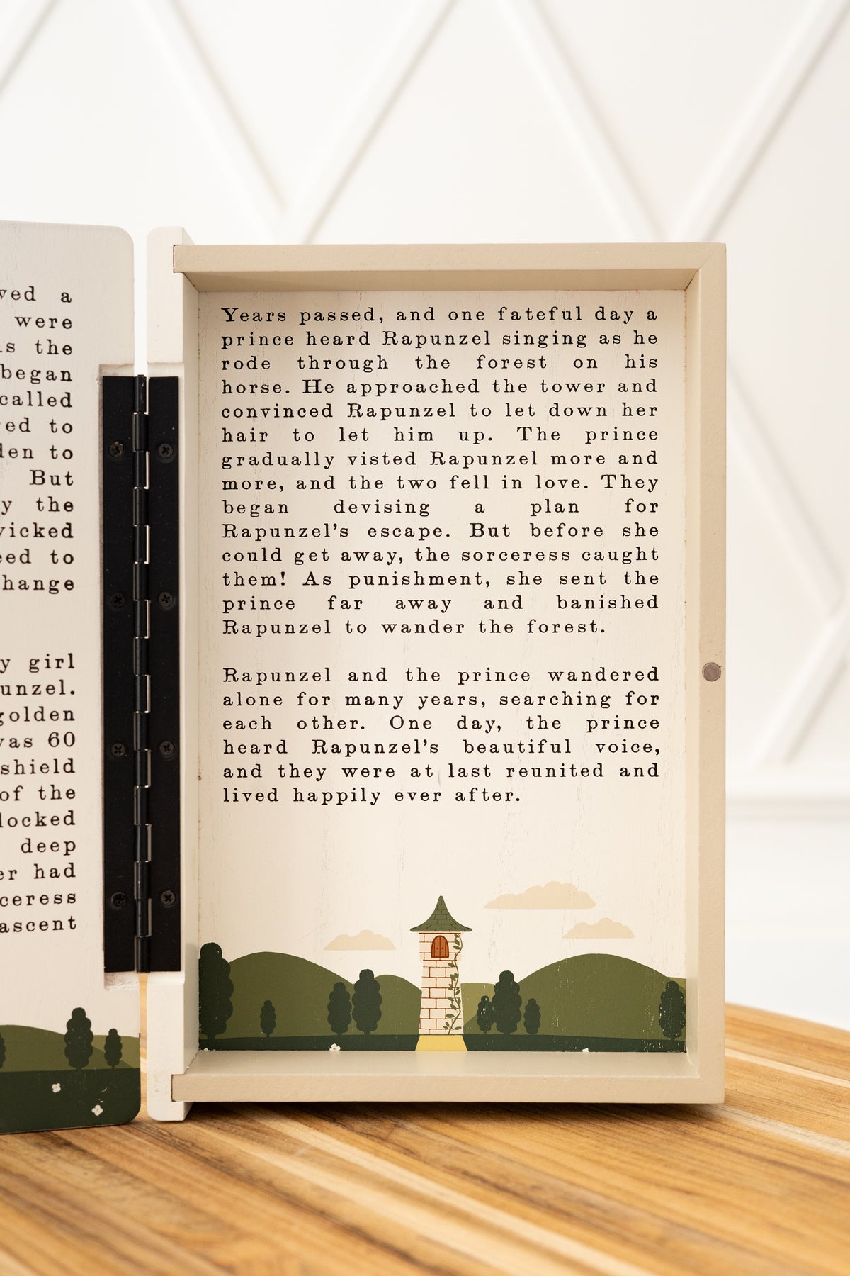 RAPUNZEL Woodland Storybook Gift Set Set/7