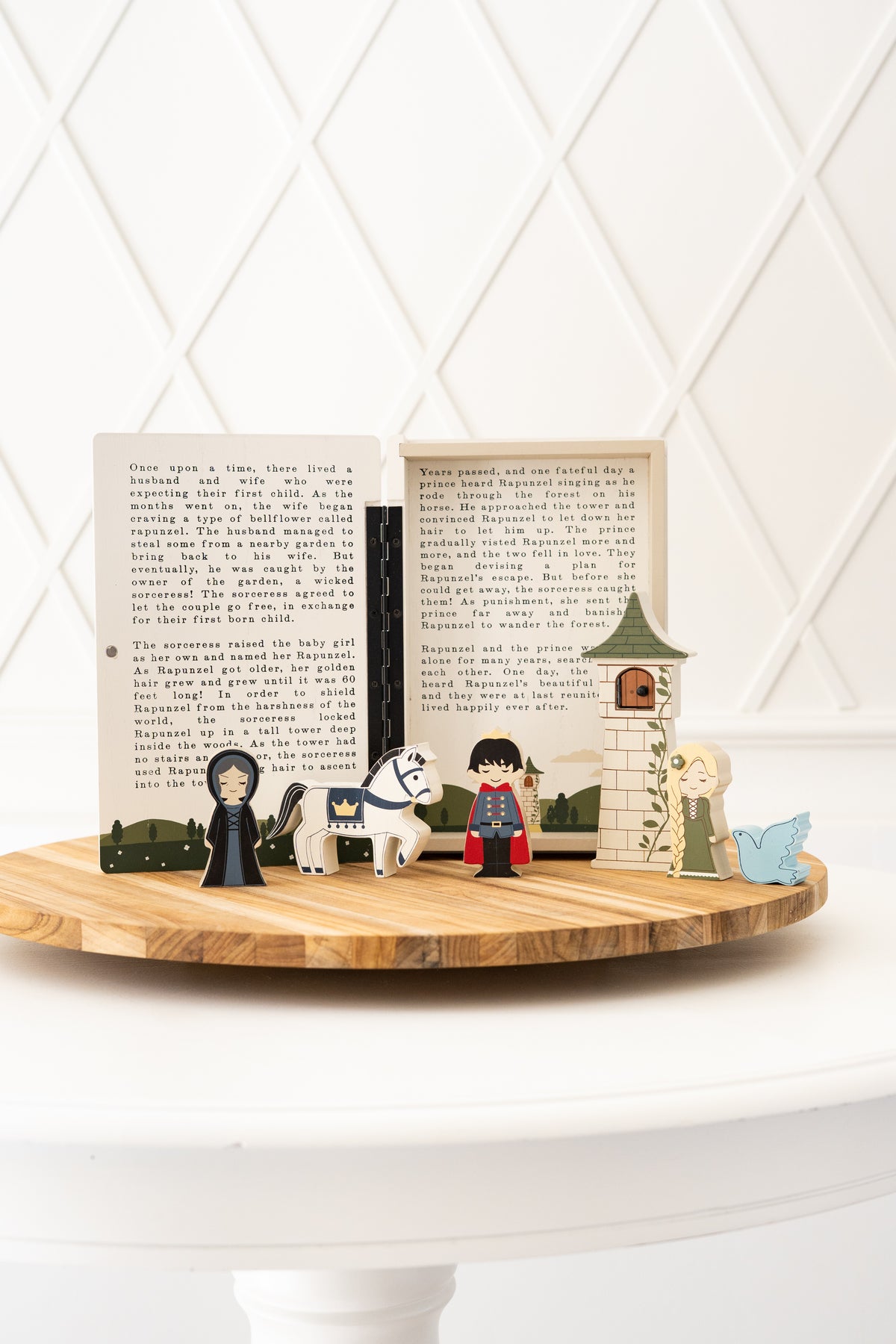 RAPUNZEL Woodland Storybook Gift Set Set/7