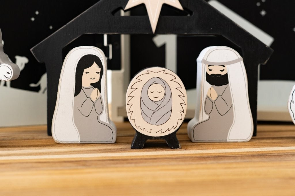 THE  FIRST CHRISTMAS (Nativity) Woodland Storybook Gift Set
