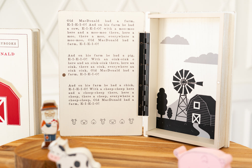 Old MacDonald Woodland Storybook Gift Set