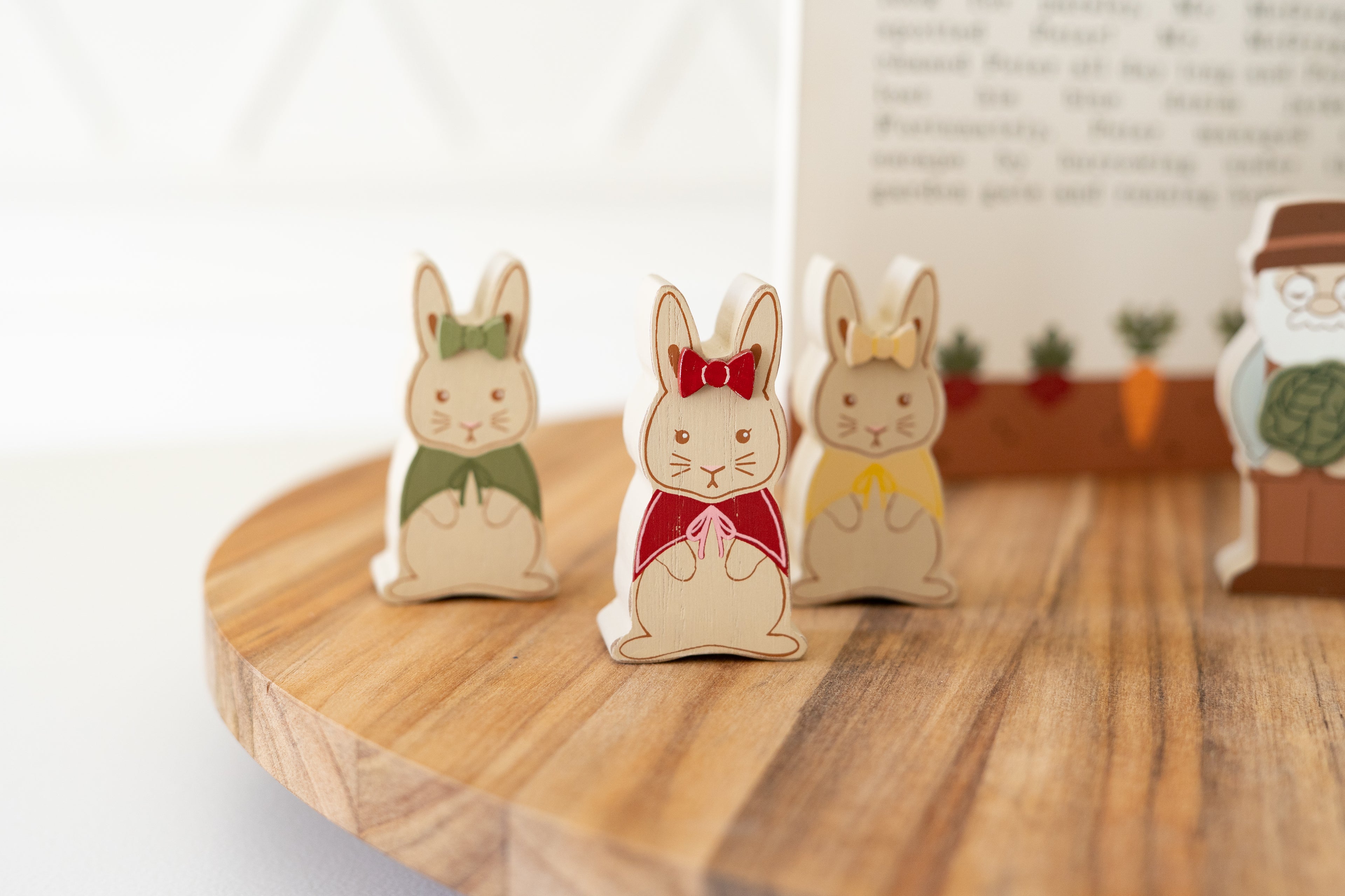 Peter Rabbit Woodland Storybook Gift Set