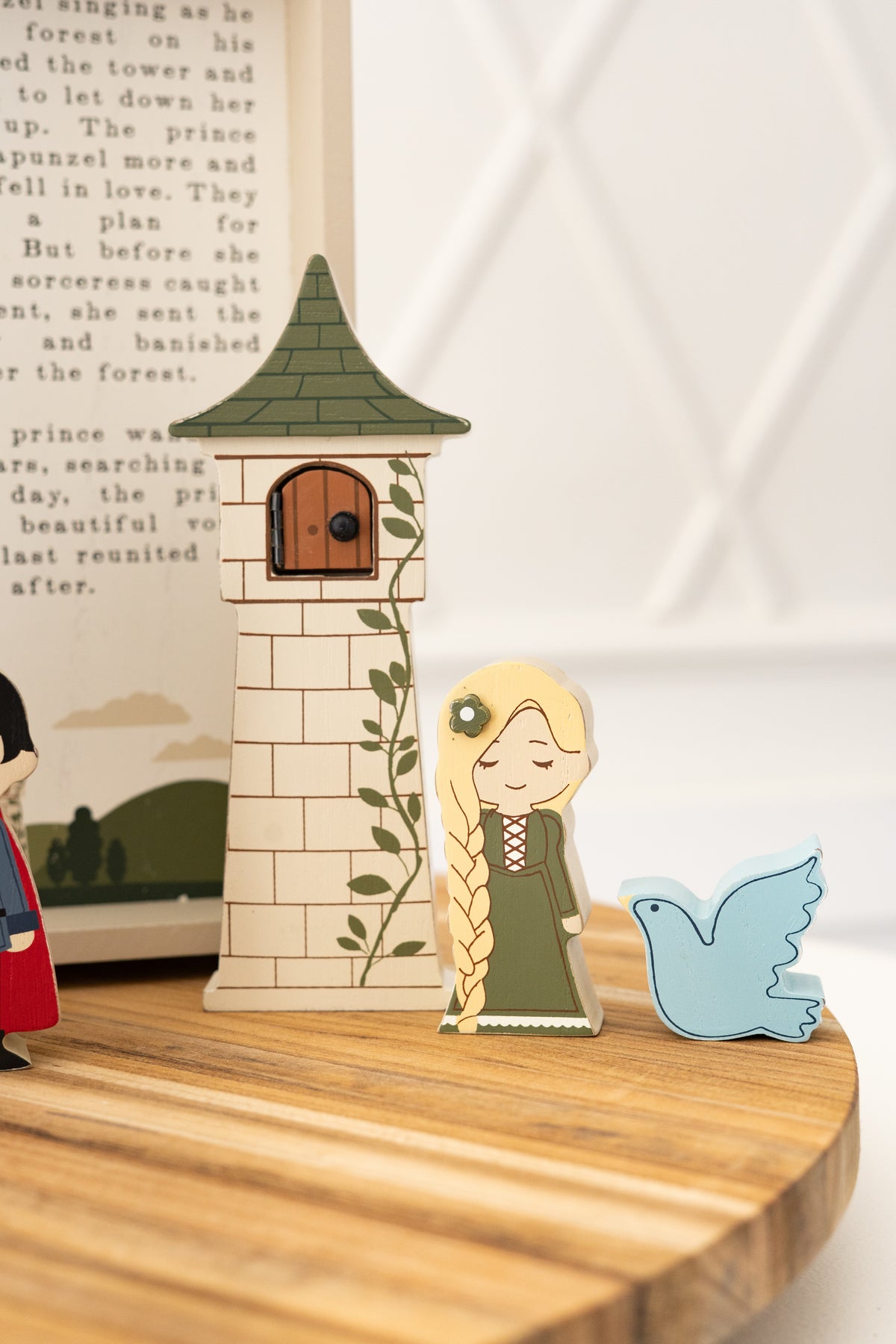 RAPUNZEL Woodland Storybook Gift Set Set/7